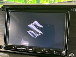 【純正8型ナビ】人気の純正ナビを装備。オーディオ機能も充実しており、Bluetooth接続すればお持ちのスマホやMP3プレイヤーの音楽を再生可能！毎日の運転がさらに楽しくなります！！