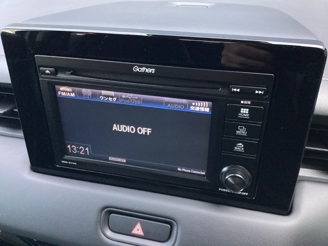 CD再生可・Bluetooth　Audio・・運転中もお気に入りのソースでお楽しみ頂けます！！