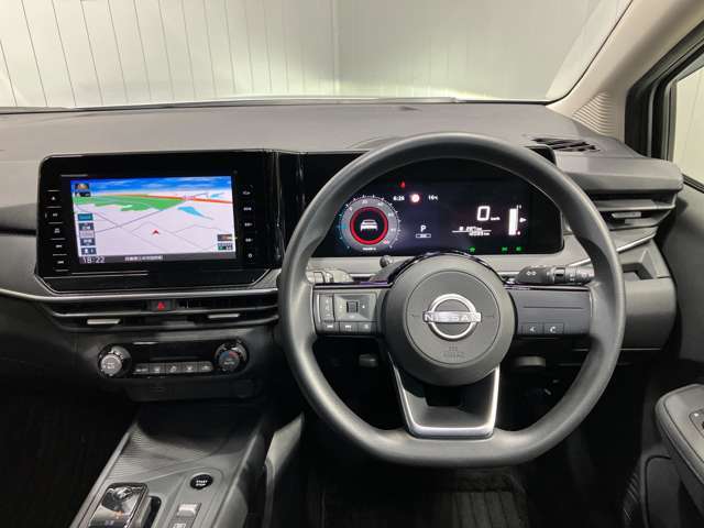 ステアリングスイッチ付きなので運転がしやすいです★