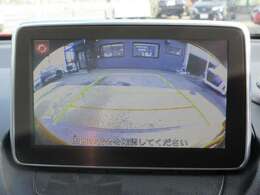 ■　装備4　■　バックカメラ：駐車運転が苦手な方でも安心安全！