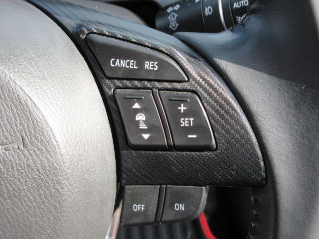 ■　装備6　■　レーダークルーズ：クルーズコントロールの機能に加えて、先行車との車間距離を自動で制御し、快適ドライブに導く優れた機能です！