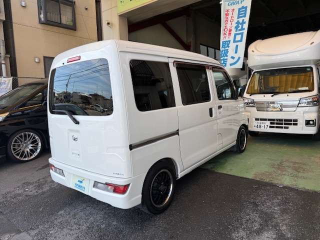 常時50台以上の在庫車両が御座います！！全国の仕入れネットワークに加盟しておりますので在庫にないお車もお探し致します！！