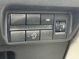 全車第三者機関鑑定済み★それでも伝わりづらい匂いや雰囲気等、是非お問い合わせいただけると幸いです★安心してお車選びをお楽しみください★LINE＆ビデオ通話も対応★