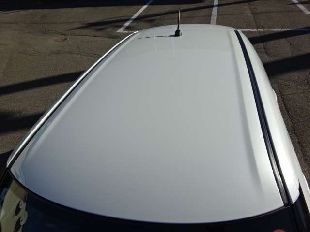 ルーフもきれいです。