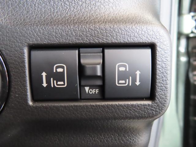 両側電動スライドドア！！荷物で手が塞がる際も簡単にドアの開閉が出来ます！何より力いらずで開閉OK！女性やお年寄りにも優しい。電動機能はOFFにもできますから元気なお子様の駆け出しも安心！