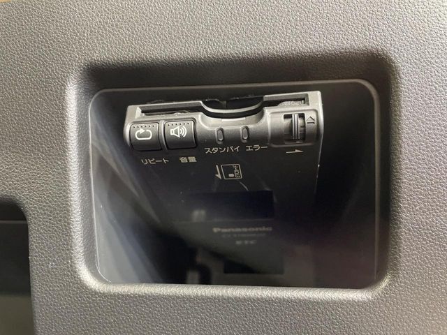 【ETC】高速道路の料金所をストレスなく通過！話題のスポットやサービスエリアに多い「スマートIC」利用時は必須のアイテムです。当店でセットアップを実施、ご納車当日からすぐにご利用いただけます！