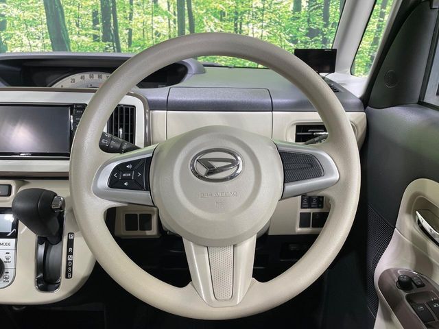 ステアリングも使用感が少なく、きれいな状態となっております♪