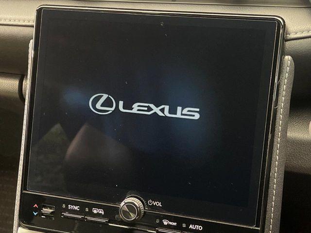 【9.8インチ　ディスプレイオーディオ】大画面のディスプレイはAppleCarPlayやAndroidAutoが利用可能。大きな画面でスマホナビアプリ等が利用いただけます♪