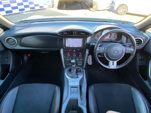 【洗車サービス】当店限定！！年会費で何度でも手洗い洗車受け放題！！お仕事終わりにふらっとお出かけ帰りに会員数急増中です！！