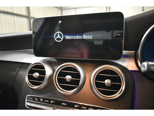 10.25インチワイドディスプレイ！COMANDシステム地デジ（フルセグ）対応純正HDDナビ/USBメディアIF/Bluetoothオーディオ/スマートフォン連携機能/DSRC