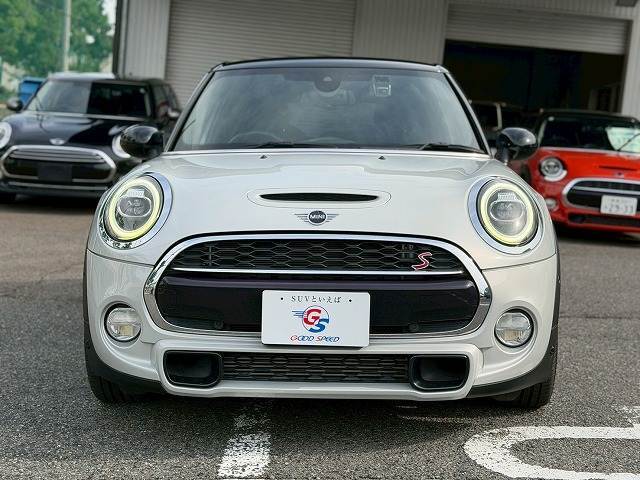 中部地区最大級MINI専門店。DuelL　AGとのコラボレートショップです。専門店ならではの入手困難な限定車も展示しております。0問い合わせ先は、052-775-4092まで！！