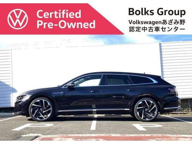 VWのフラッグシップワゴン、アルテオンシューティングブレーク入庫いたしました。スポーティグレートRラインアドヴァンス、ラグジュアリーパッケージオプション付きでオススメです。詳細などお気軽にお問い合わせ