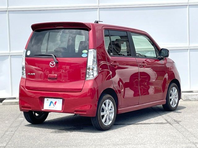 親切・丁寧な専門メカニックスタッフが応対！・車検・点検整備・事故等の修理などアフターサービスも安心。お車のカスタマイズもネクステージのサービススタッフまでご相談ください！