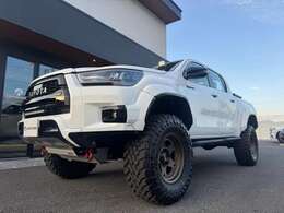 【遠方納車】　遠方のお客様へもご自宅までお届けさせて頂きます。全国納車の実績も多く安心してご購入いただけます。お気軽にご相談くださいませ