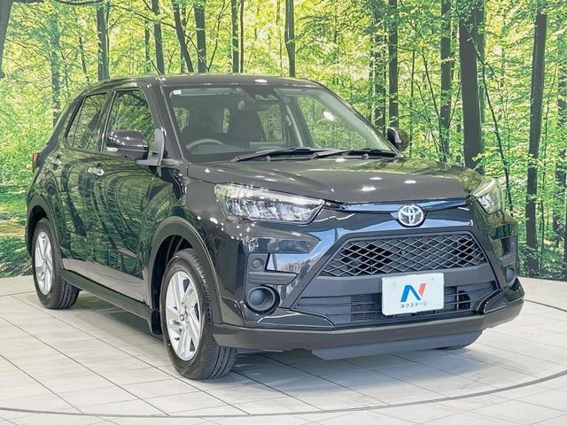 大好評のボディコーティング「弾スプラッシュコート」もご納車までに施工可能。通常のガラスコートと異なる、耐久年数6年の無機質ガラスコーティングが、ボディをキレイな状態に保ってくれます。