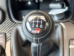 【フロア6速MT】走りの6速MT！！スポーティーな走行をお楽しみいただけます♪