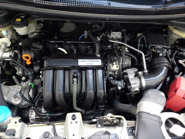 L13B型　1.3L　直列4気筒DOHC　i-VTECエンジン搭載です。