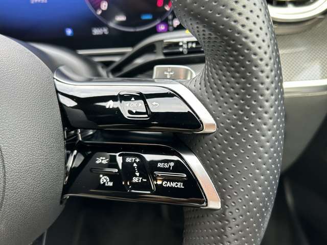 ◆ACC搭載レーダークルーズ。車間距離保持機能で安全に長距離ドライブを楽しむことが出来、安全装備とセットになっていますので安心です♪