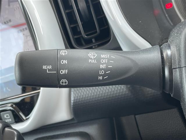 【運転席操作部】快適なドライブを楽しむための機能が装備されています！運転席から触れるので、使いやすいです！除菌プランいれていただくと、さらに清潔で安心していただけます！