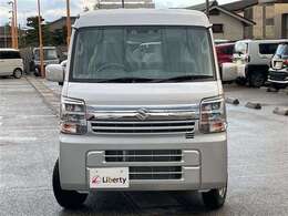 ■□■□■ 軽自動車も普通車も在庫数は 約5000台！！ 年間販売台数は約12000台！！ 大量販売・大量仕入で1台あたりのコストを削減しています！！  ■□■□■