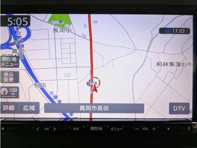 社外ナビが装備されております♪画面もクリアで見やすく運転中も確認しやすいです♪フルセグ視聴やBluetooth接続も可能です♪