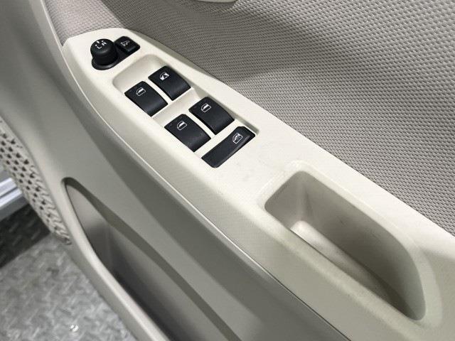 万が一のキズヘコミも迅速に対応いたします！！　自社鈑金工場を持っているので、自社で修理いたします！！仲介料がかからないのでお値打ちにご提案できます！！