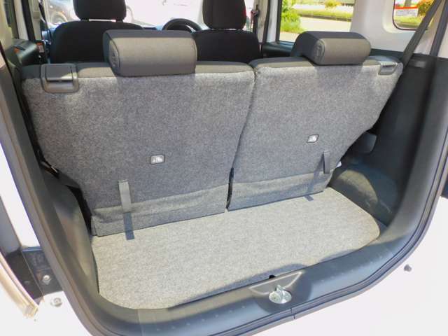 弊社でお車をご購入のお客様はレッカー無料！自社積載車を完備しておりますので、もしもの時もご安心ください！