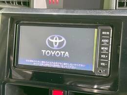 【メーカー純正ナビ】インテリアに溶け込むスタイリッシュな「専用設計」メーカーナビを装備♪視認性や操作性など基本性能にも優れ、より上質なカーライフをお楽しみいただけます。