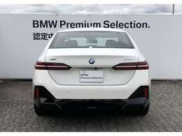 BMW専門のメカニックが100項目にも上る点検整備を徹底的に実施！ご納車後も全国の正規ディーラーで受けられる保証が付いております。MieChuoBMWでは、保障費用は車両本体価格に含まれます！