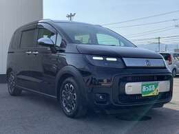 お車の車検・オイル交換・修理・鈑金塗装・ガラス修理・デントリペア・ボディコーティングなども幅広く対応しております。その際は無料で代車を貸し出し致します。車の事は何でもお任せください！