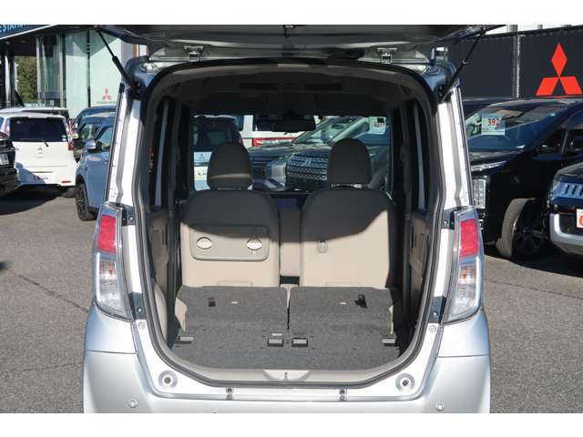 シートアレンジで、乗車人数や荷物の大きさなどに応じて自由にラゲッジルームを作り出せます！