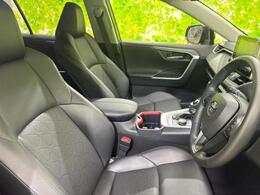 WECARSではほぼ毎日新しい在庫車両を入荷しております！お客様のこだわりを叶える1台がきっとWECARSにあるはずです！