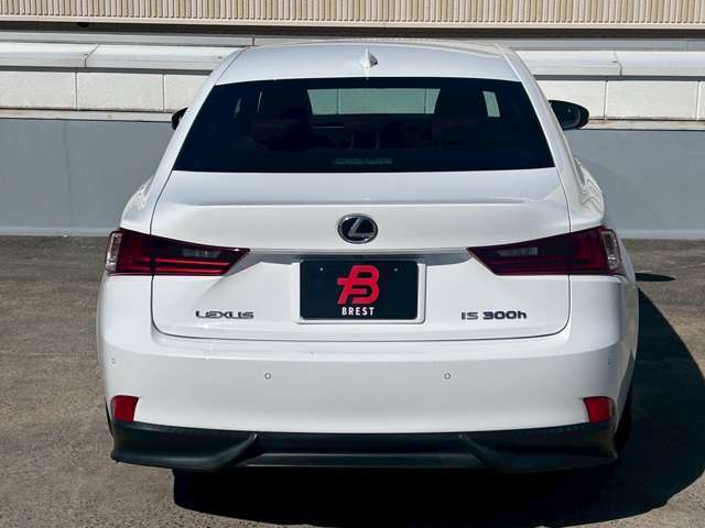 LEXUS/IS300h/福岡市/糟屋/粕屋/の中古車売買ならBREST！