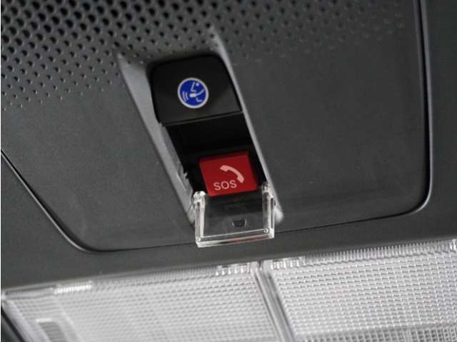 新世代コネクテッド技術「Honda CONNECT」搭載。緊急時にオペレーターのサポートを受けることも可能です。