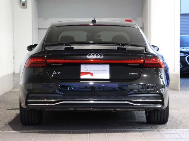 ご納車後は全国のAudi正規ディーラーにて、保証修理を含むアフターサービスが可能です、最寄りのAudi正規ディーラーをご紹介致します。