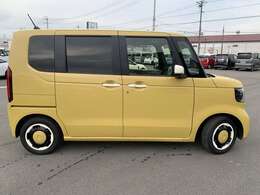 人気モデルが入庫致しました！お車の状態はモチロン、保証やサービス、アフターサービスまでお任せください！当店では保証やサービス等を含んだ総額で、お客様がお買い求め易いプライスを目指しております！
