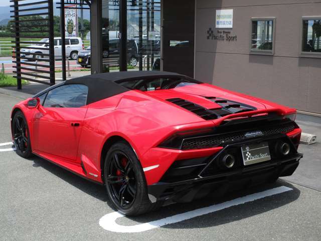 左ハンドル正規ディーラー車！！