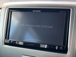 【ナビゲーション】使いやすいナビで目的地までしっかり案内してくれます。各種オーディオ再生機能も充実しており、お車の運転がさらに楽しくなります！！
