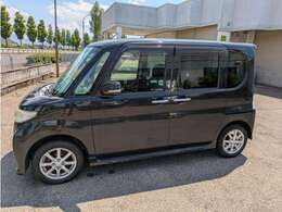 中古車展示場；福井県福井市森行町2-4-1　お気軽にご来店ください。不在の際は0776-35-3966までお電話ください。