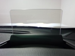 ◆三重県最大級の大型屋内中古車センター♪ヴァーサス鈴鹿店です♪オールジャンルの展示車が盛り沢山です♪在庫の無い車両のオーダーも受け付けます♪電話→059-384-5050までお問合せ下さい◆