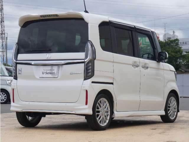 お立ち寄りいただく際は、事前にご連絡をお願いします。お目当てのお車が商談中や売約となることもございます。ご確認いただいてから、お立ち寄りください。