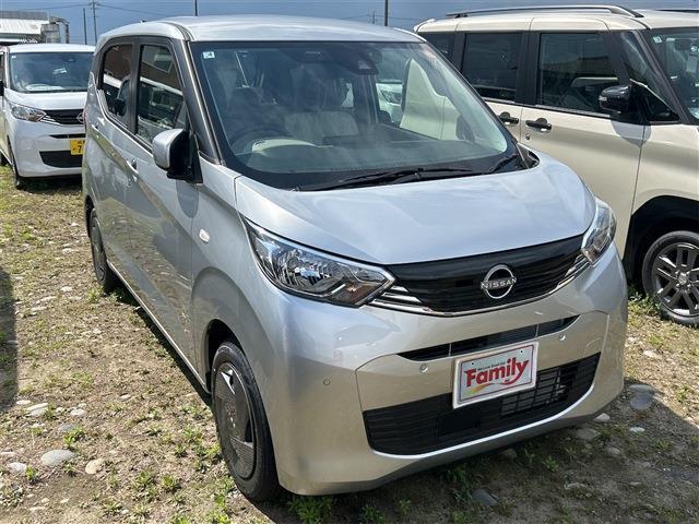 【親切・丁寧な接客】お車のご購入が初めての方・知識が少なく不安な方にも安心していただけるように専門スタッフがしっかりとサポートいたします♪