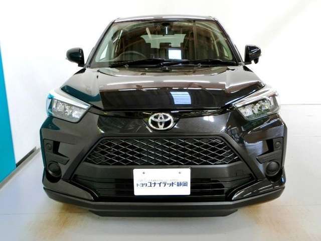 当店はトヨタ正規ディーラーとして中古車を多数取り揃えております。見て、触って、納得いく一台をぜひ見つけてください♪