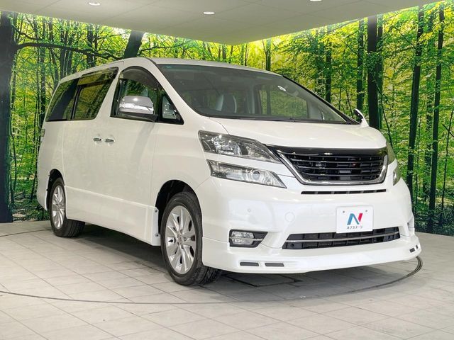 大好評のボディコーティング「弾スプラッシュコート」もご納車までに施工可能。通常のガラスコートと異なる、耐久年数6年の無機質ガラスコーティングが、ボディをキレイな状態に保ってくれます。