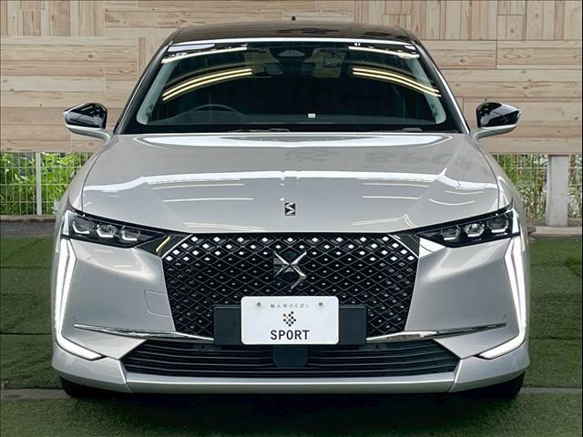 輸入車専門店。弊社は中古車から新車・登録済未使用車まで幅広く取り扱いしております。グッドスピードではグループ総在庫3000台以上を常時展示しており、品質に拘った車両を展示しております。