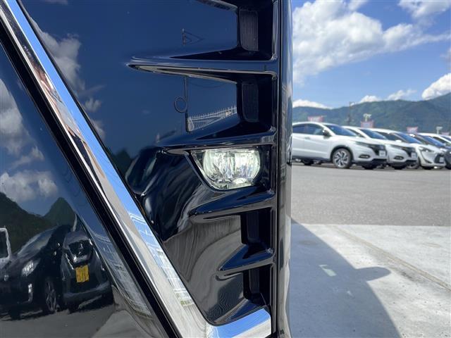 中古車はその時勝負です！！この車両を見つけた方は幸運かも！？同じ車両は1台もありません！ユーザー買取車を扱っているガリバーだからこそだせるプライス！ぜひ、この瞬間に！！