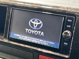 【純正ナビ】人気の純正ナビを装備。オーディオ機能も充実しており、Bluetooth接続すればお持ちのスマホやMP3プレイヤーの音楽を再生可能！毎日の運転がさらに楽しくなります！！