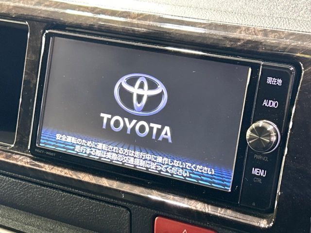 【純正ナビ】人気の純正ナビを装備。オーディオ機能も充実しており、Bluetooth接続すればお持ちのスマホやMP3プレイヤーの音楽を再生可能！毎日の運転がさらに楽しくなります！！