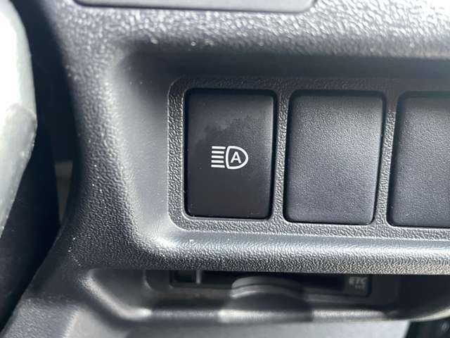 店舗にて現車の確認もいただけますので、お電話で在庫のご確認の上是非ご来店くださいませ！！店舗直通電話 0532-69-5171