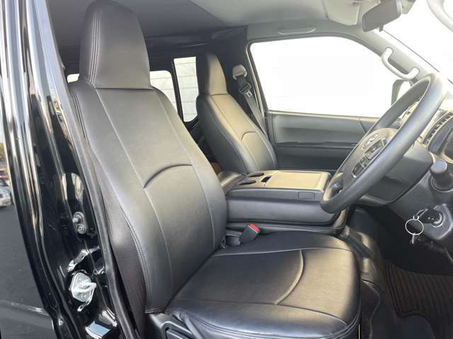 店舗にて現車の確認もいただけますので、お電話で在庫のご確認の上是非ご来店くださいませ！！店舗直通電話 0532-69-5171